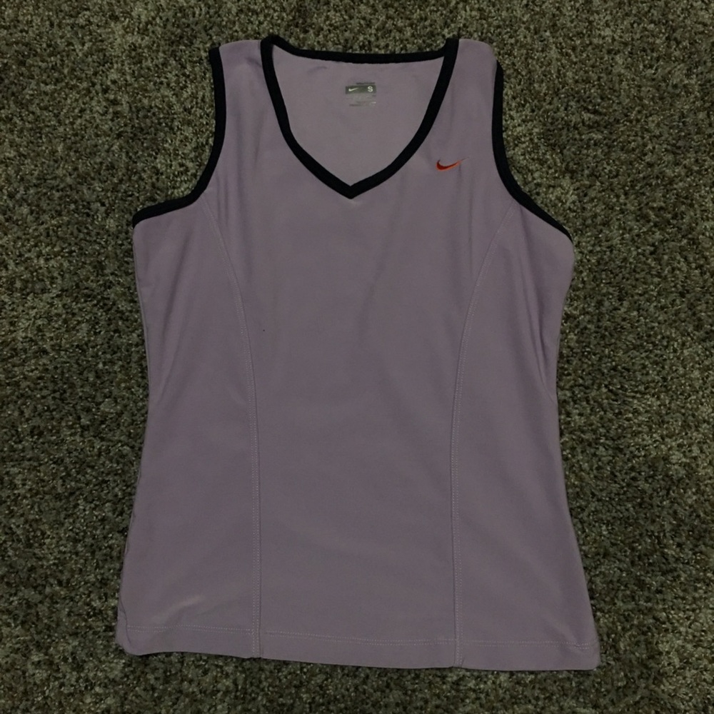 Used Nike Women’s Top Light Purple Size Small